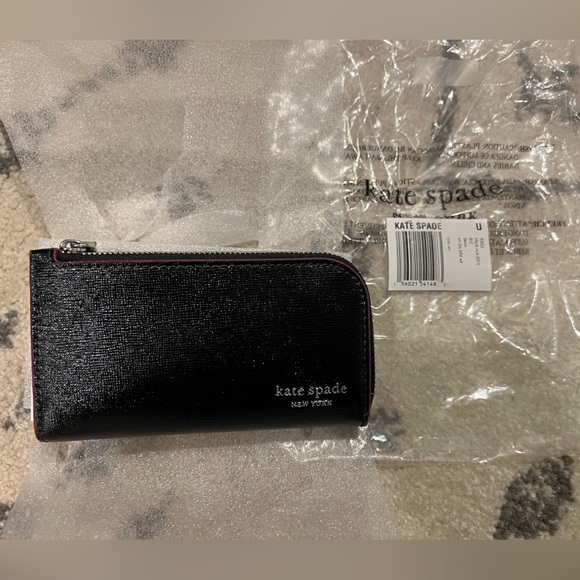 Kate Spade Black Wallet - Picture 1 of 6